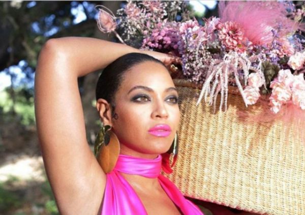 Μπιγιονσέ: Δωρίζει επιπλεόν 1 εκ. δολάρια σε επιχειρήσεις που επηρεάστηκαν από την πανδημία