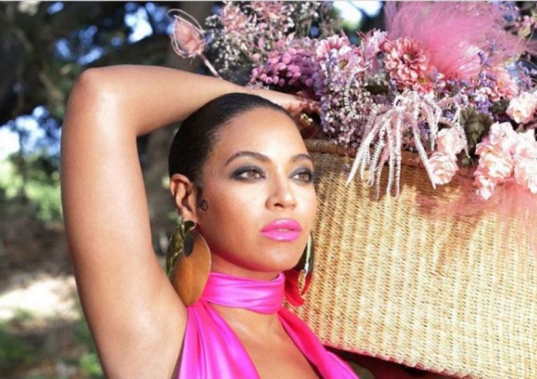 Μπιγιονσέ: Δωρίζει επιπλεόν 1 εκ. δολάρια σε επιχειρήσεις που επηρεάστηκαν από την πανδημία