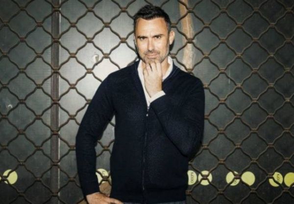 Γιώργος Καπουτζίδης: «Η ομοφυλοφιλία δεν με εμπόδισε να κάνω τα όνειρά μου πραγματικότητα»