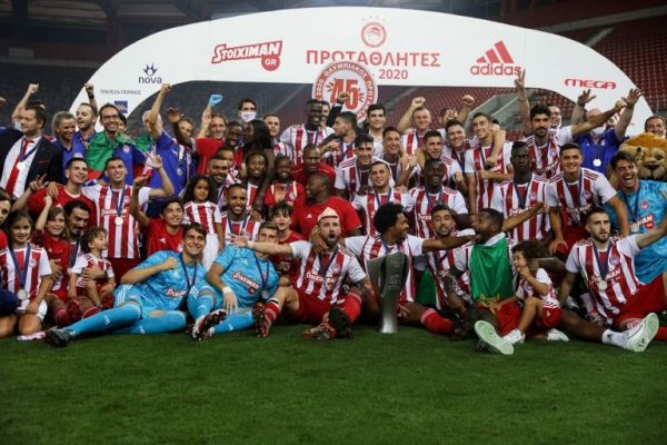 Δείτε ολόκληρη την ταινία για το 45ο πρωτάθλημα του Θρύλου