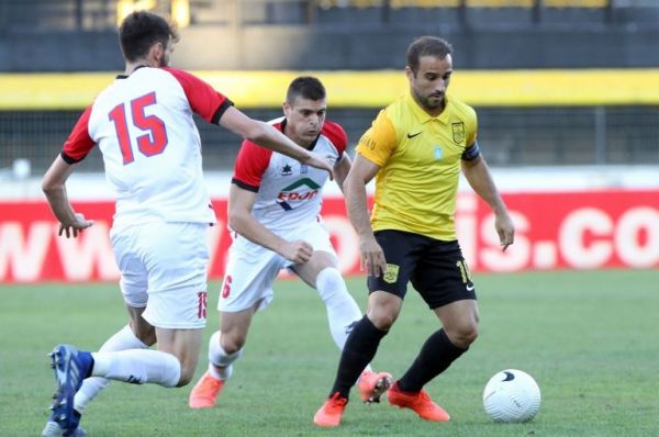 Όλα μηδέν στο Βικελίδης