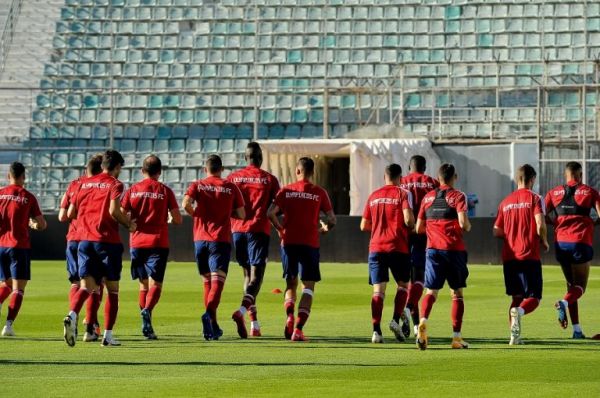 Στιγμές από την προπόνηση του Ολυμπιακού στον Βόλο [Εικόνες]