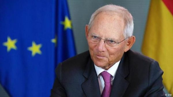 Εκ νέου υποψήφιος ο Σόιμπλε στις επόμενες εκλογές