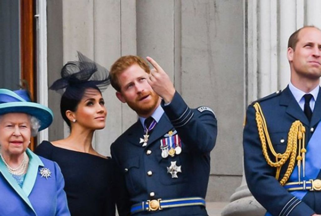 Η βρετανική βασιλική οικογένεια έστειλε «παγωμένες» ευχές στον πρίγκιπα Χάρι