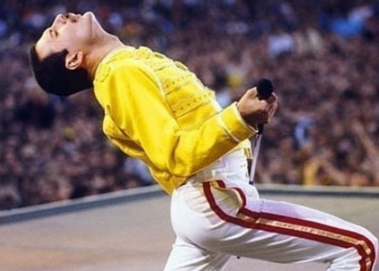 Φρέντι Μέρκιουρι: Αυτές είναι οι μεγαλύτερες επιτυχίες των Queen