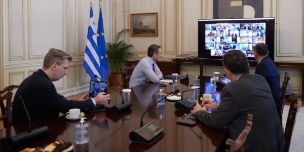 Editorial To Vima: Delicate balances