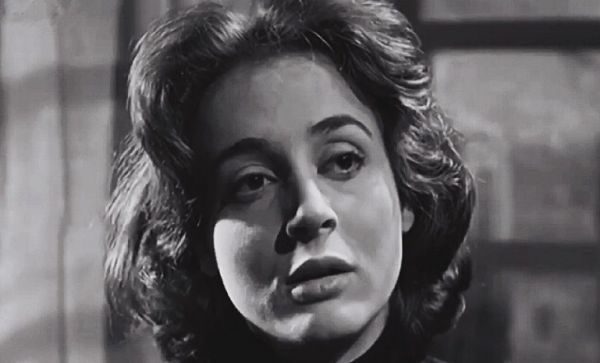 Έλλη Λαμπέτη: Όταν έκλεισαν για πάντα τα πιο μελαγχολικά μάτια του ελληνικού θεάτρου