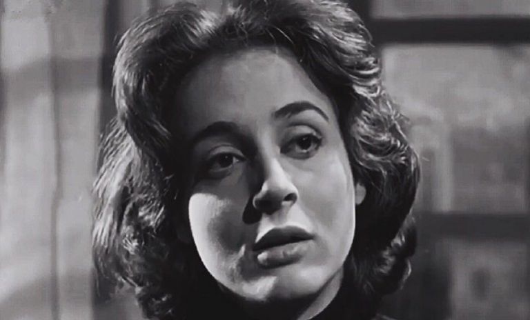 Έλλη Λαμπέτη: Όταν έκλεισαν για πάντα τα πιο μελαγχολικά μάτια του ελληνικού θεάτρου