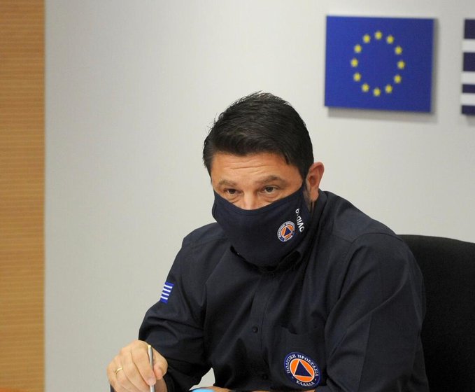 Αυτοψία Χαρδαλιά στις πληγείσες περιοχές της Κεφαλονιάς