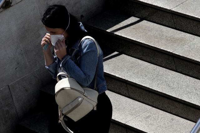 Αρνητές τέχνας κατεργάζονται