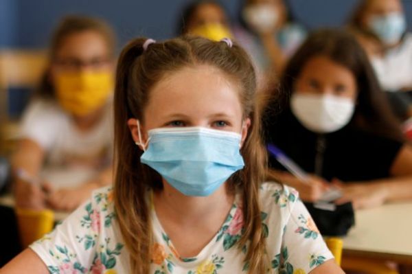 Ποια είναι τα τρία πιο συνηθισμένα συμπτώματα κοροναϊού στα παιδιά;