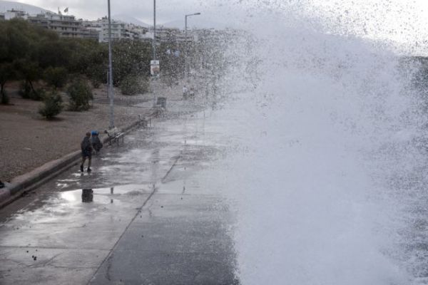 Νέο έκτακτο δελτίο καιρού: Πού θα χτυπήσουν τα έντονα φαινόμενα