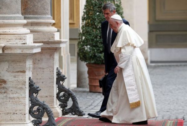 Πάπας Φραγκίσκος : Οι φτωχοί θα πρέπει να πάρουν πρώτοι το εμβόλιο κατά του κοροναϊού