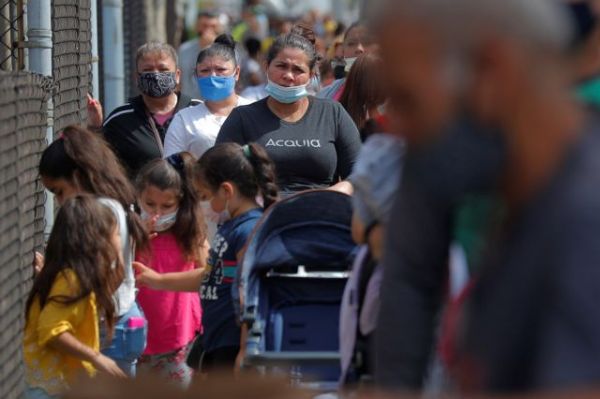 Κοροναϊός: Τι είναι η ανοσία αγέλης και γιατί ο ΠΟΥ την χαρακτηρίζει επικίνδυνη