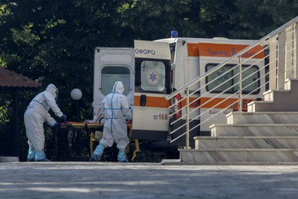 Κοροναϊός: Κατέληξαν δύο ηλικιωμένες στη Θεσσαλονίκη μέσα σε λίγες ώρες – Στους 282 νεκροί