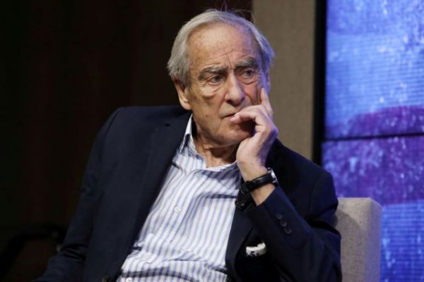 Πέθανε ο σερ Χάρολντ Έβανς, ένας θρύλος της βρετανικής δημοσιογραφίας