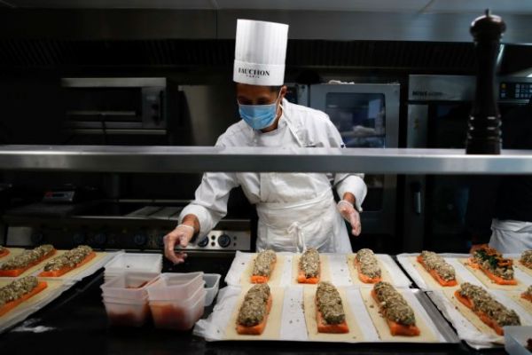ΗΠΑ : Περίπου 150 σεφ και εστιάτορες ζητούν από τους Αμερικανούς να ψηφίσουν Μπάιντεν