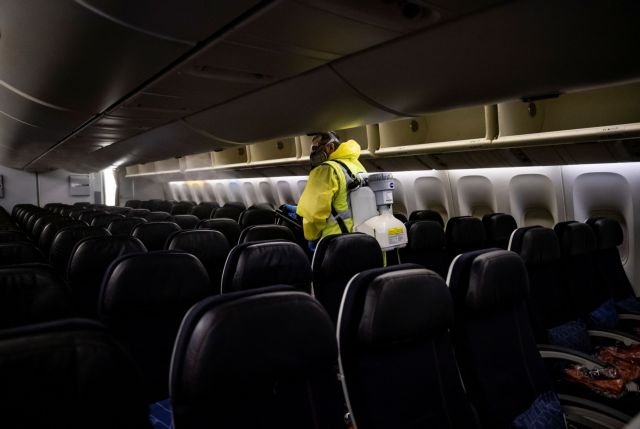 Λονδίνο : Αγώνας δρόμου για εντοπισμό 204 επιβατών αεροπλάνου με κρούσματα κοροναϊού – Επέστρεφαν από την Κρήτη