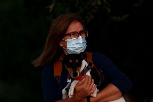 Καμπανάκι στην Ευρώπη για την πανδημία του κοροναϊού – Αντιδράσεις για την επάρκεια των μέτρων