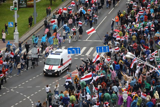 Λευκορωσία : Συνέχεια διαδηλώσεων κατά του Λουκασένκο, αλλά και των βίαιων συλλήψεων