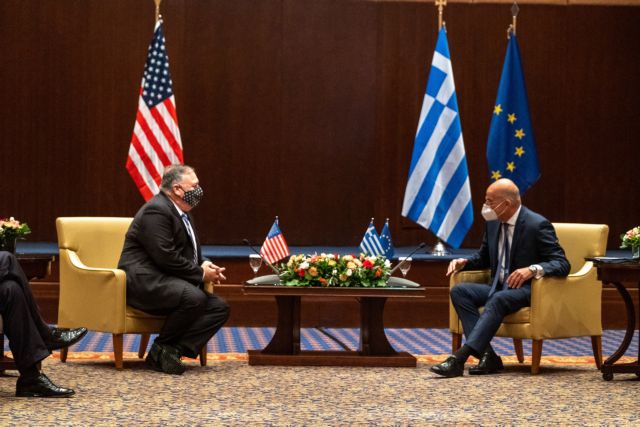 Δένδιας: Διαρκώς ενισχυόμενη εταιρική σχέση με τις ΗΠΑ