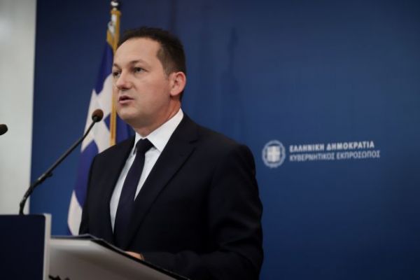 Πέτσας: Η δημόσια υγεία δεν μπαίνει σε ζυγαριά – Αν χρειαστεί θα πάρουμε νέα μέτρα