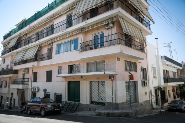 To MEGA στη δομή φιλοξενίας προσφύγων στον Βύρωνα που έχει τεθεί σε καραντίνα