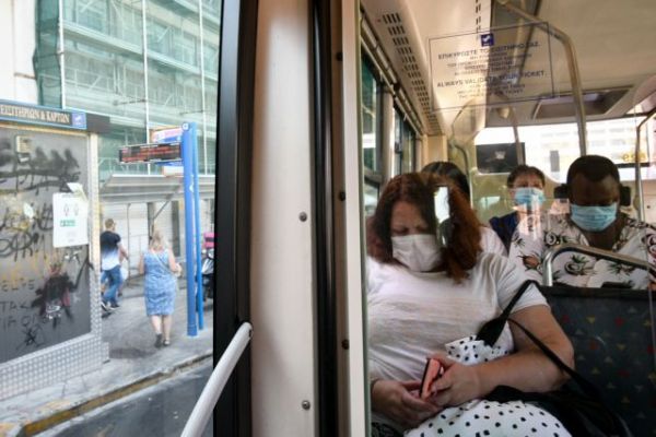 Κοροναϊός: «Βόμβα» από τους ειδικούς – Ενδεχόμενο νέου lockdown μετά την έκρηξη κρουσμάτων