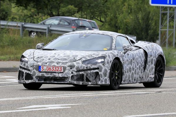 McLaren Sports Series Plug-in Hybrid: Ολοταχώς σε νέα υβριδική εποχή