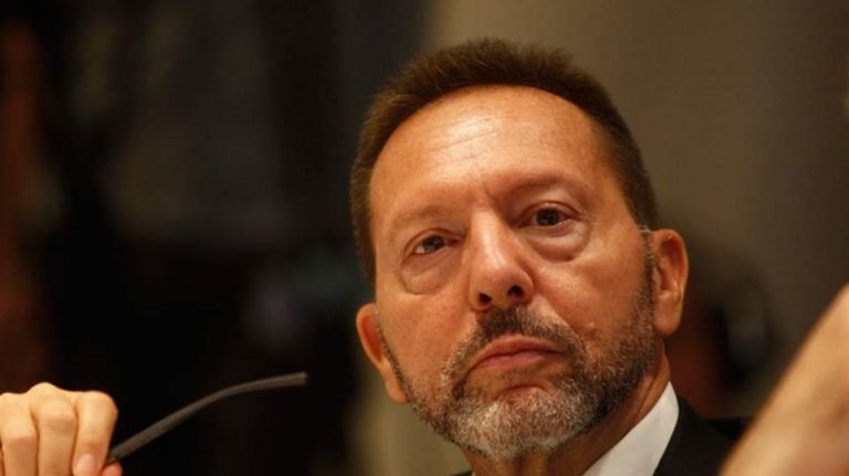 Stournaras pins hopes on EU funding to boost GDP, battle recession