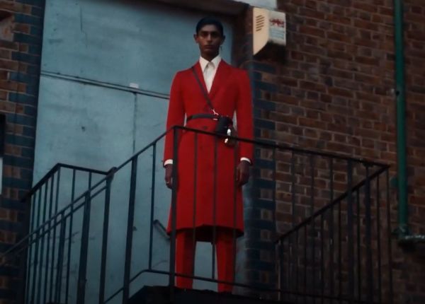 Μια ταινία μικρού μήκους για τον οίκο Alexander McQueen