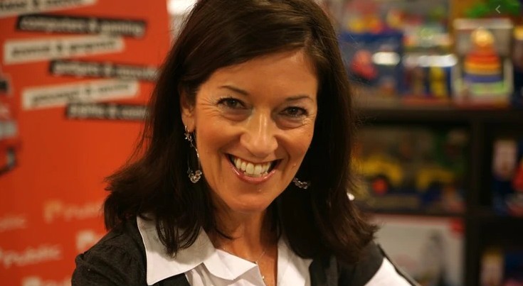 Βικτόρια Χίσλοπ : Το γαλάζιο που με το μαύρο γίνετ’ ένα