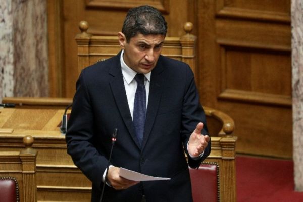 Άμεση ανταπόκριση του Αυγενάκη για τη σύνθεση της ΕΠΕ, τα μόρια και τις διακρίσεις των αθλητών – μαθητών