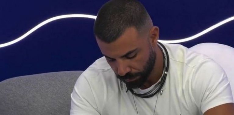 «Κυκλοφορώ πάντα με μαχαίρι» – Ο ψευτονταής του Big Brother είχε προκαλέσει και στο παρελθόν