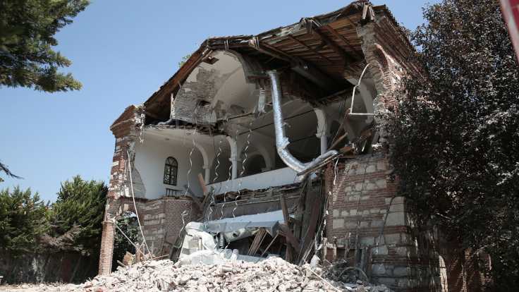 Τουρκία : «Γκρέμισαν» την εκκλησία του Αγίου Γεωργίου στην Προύσα