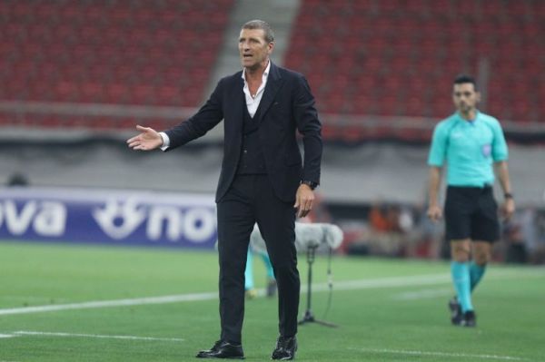 Καρέρα: «Περνάω καλά στο εξωτερικό, αλλά θα μου άρεσε να προπονήσω στην Ιταλία»