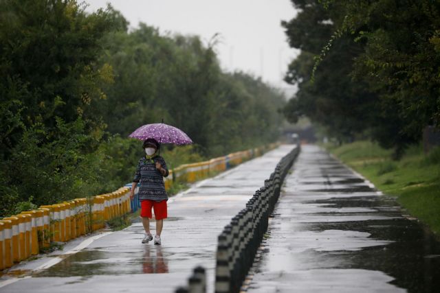 Καλπάζει ο κοροναϊός: Πάνω από 880.000 νεκροί παγκοσμίως – 5.171 θάνατοι σε μία μέρα