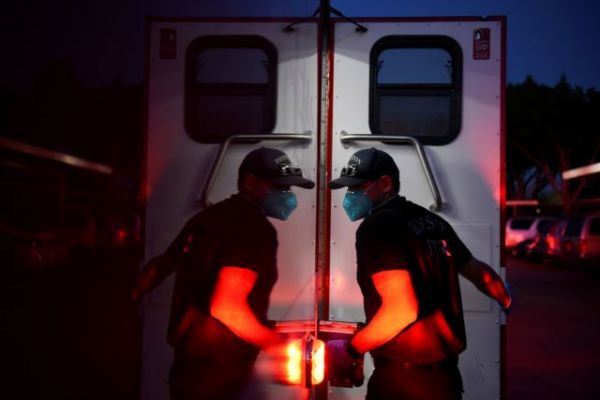 Κοροναϊός: Κοντά στο 1 εκατομμύριο οι νεκροί παγκοσμίως – 9 χιλιάδες θάνατοι σε μία ημέρα