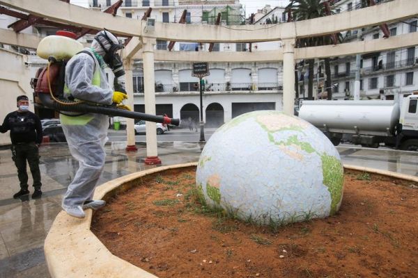 SOS από τον ΠΟΥ : Αύξηση ρεκόρ 307.930 κρουσμάτων το τελευταίο 24ωρο