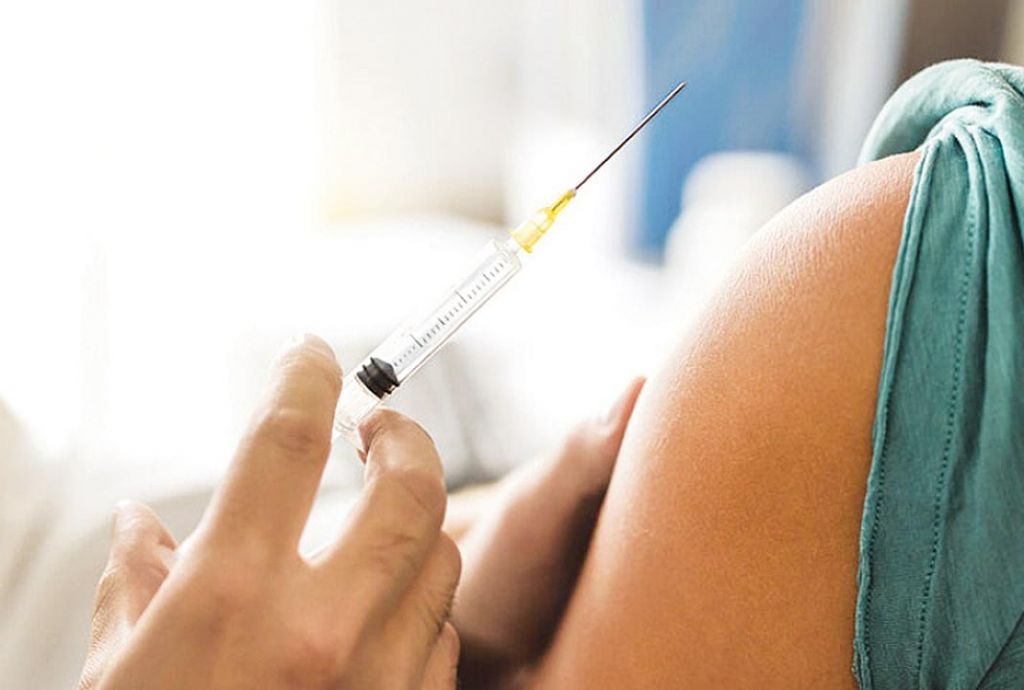 Εθνική Επιτροπή Εμβολιασμών: Δεν απαιτείται τεστ για Covid-19 πριν τον αντιγριπικό εμβόλιο