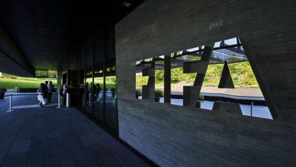 FIFA : Η πανδημία μπορεί να κοστίσει 14 δισ. δολάρια
