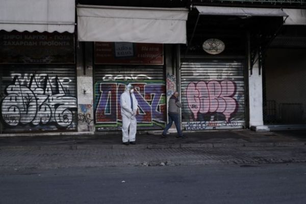 Κοροναϊός: Λουκέτα» σε καταστήματα και 56 συλλήψεις – Βροχή τα πρόστιμα για τη μάσκα