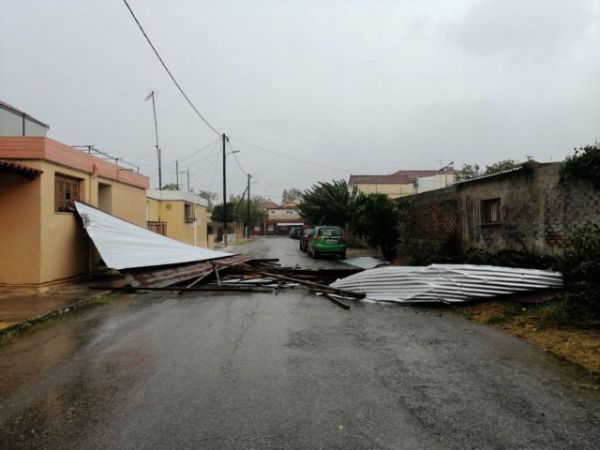 Ο «Ιανός» πλησιάζει την Αττική: Πού θα χτυπήσει τις επόμενες ώρες [χάρτης]