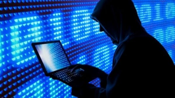 Κοροναϊός : Έτσι θα αντιμετωπίσει η ΕΛ.ΑΣ. τους αρνητές στο διαδίκτυο