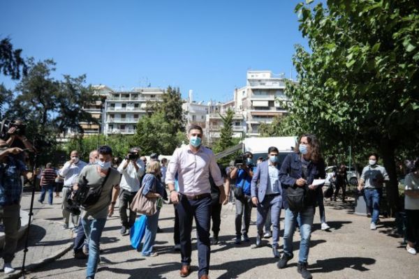 Κικίλιας: Η καθολική χρήση μάσκας έχει πέσει στο τραπέζι των ειδικών