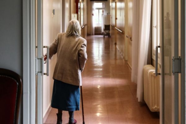 Στο στόχαστρο μονάδες φροντίδας ηλικιωμένων – Σε ποιες θα μπει λουκέτο