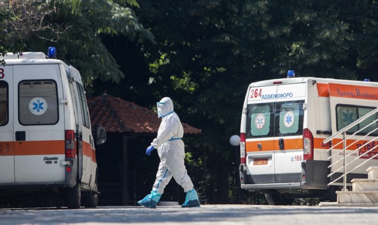 Βατόπουλος : Τρεις λόγοι που ο κοροναϊός είναι «πυρκαγιά» έτοιμη να φουντώσει