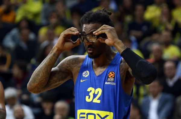 Μένει στην Μακάμπι ο Στουντεμάιρ