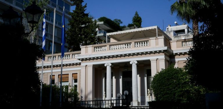 Μόρια: Έκτακτη σύσκεψη στο Μαξίμου για την καταστροφή στο ΚΥΤ