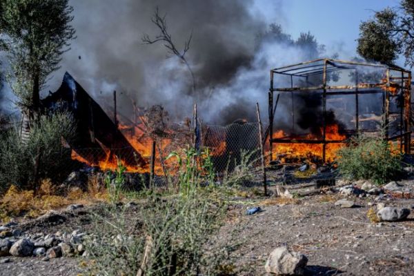 Αποκάλυψη: Ποιοι και πώς έκαψαν τη Μόρια